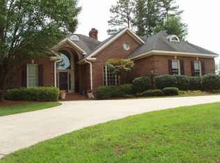 2629 Windsor Pl, Sanford, NC 27330