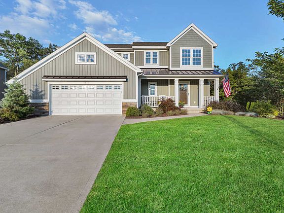 2nd image of 5842 Saddle Horn Dr NE