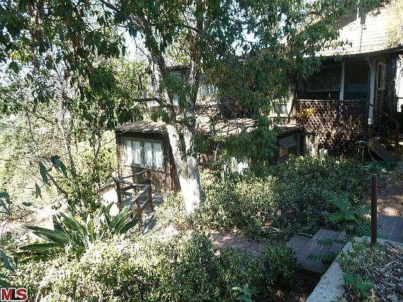3rd image of 6017 Eucalyptus Ln