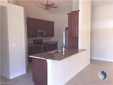 4th image of 1513 SW 43rd Ln