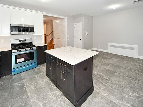 2nd image of 173 Route 306 Unit 212