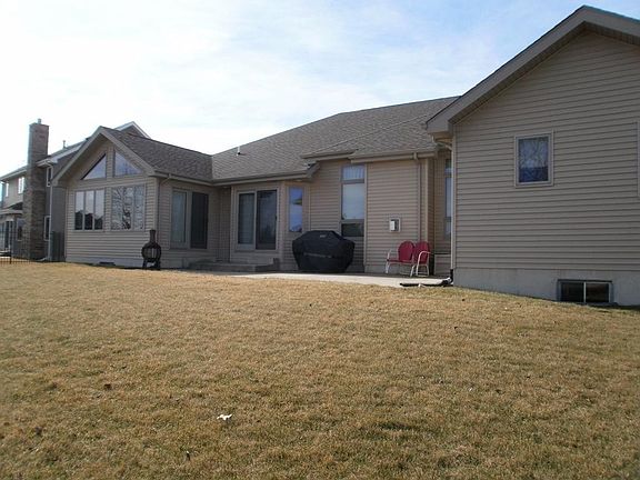 3rd image of 12330 W 105th Cir