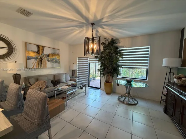 28710 SW 133rd Ct, Homestead, FL 33033