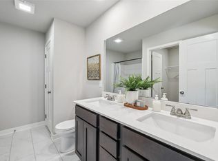 445 Napoli Ave #1, West Des Moines, IA 50266