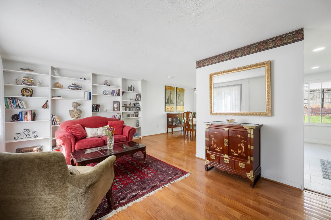 next background image