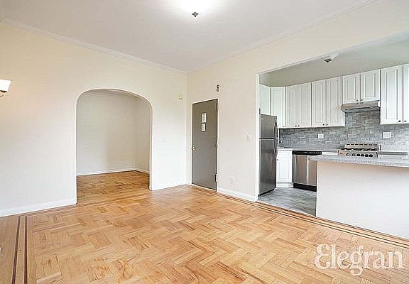 3rd image of 342 E 120th St APT 3F