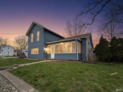 1208 W Quincy St, Garrett, IN, 46738