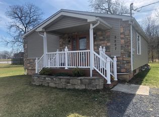 5557 Poplar St, Harrisburg, PA 17112