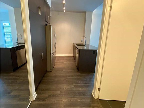 5th image of 4055 Parkside Village Dr #508