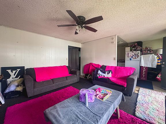 5th image of 485 Waianuenue Ave APT D219