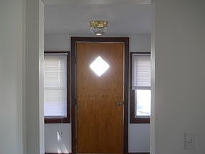 5th image of 207 Grapevine Ave