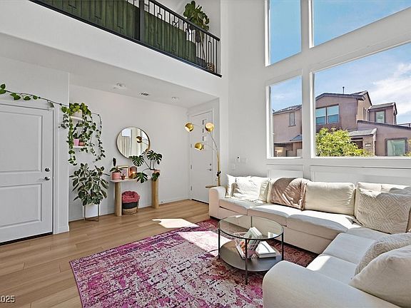 2nd image of 655 Tranquil Jade St