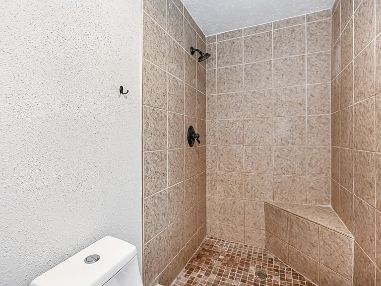 7923 Dawnridge Dr — Photo 9