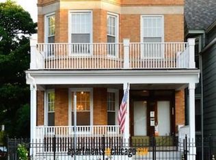2519 W Montrose Ave #2, Chicago, IL 60618