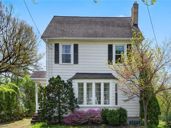 20426 Almar Dr, Shaker Heights, OH 44122