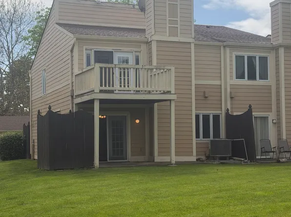 635 Cobblestone Rd, Avon, IN 46123