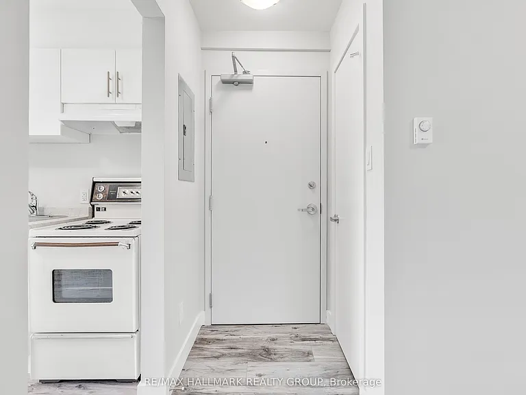 261 Somerset St E #5 — Photo 4