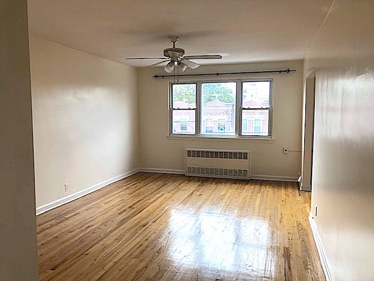 1st image of 2833 42nd St #2