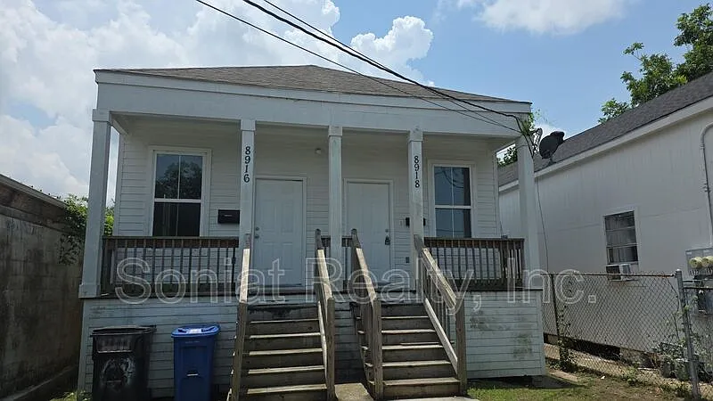 8918 Marks St