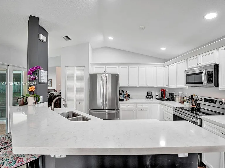 1063 Cedar Falls Dr — Photo 30