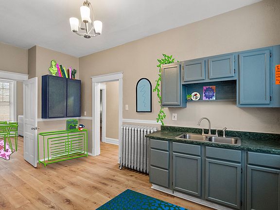 2nd image of 3452 S Spring Ave #3452A