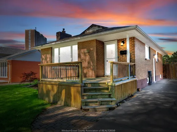 372 Carling Cres, Windsor, ON N8S 3X8