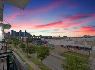 2826 Polk St, Houston, TX 77003