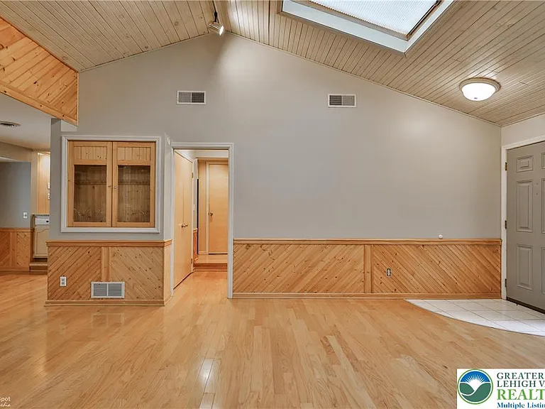 900 Mine Lane Rd — Photo 14