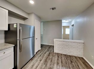 208 Greenshire Dr, League City, TX 77573