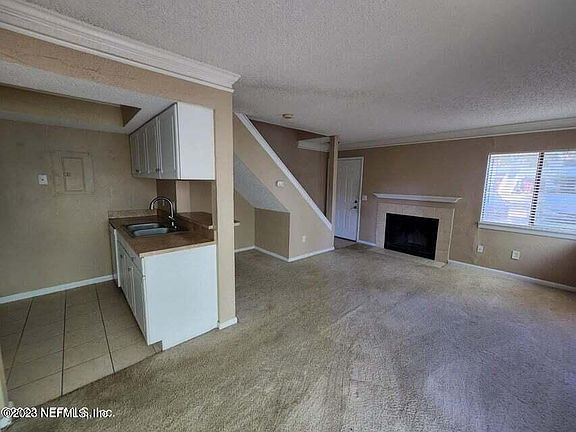 3rd image of 100 Fairway Park Blvd Unit 801