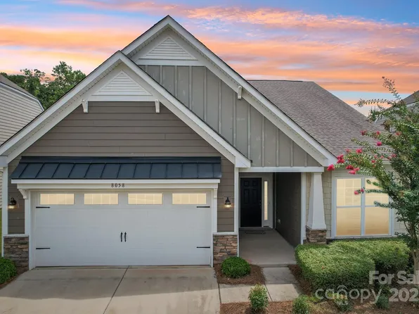 8058 Asher Chase Trl, Lancaster, SC 29720