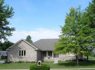 556 Hamlet Dr, Avon, IN 46123