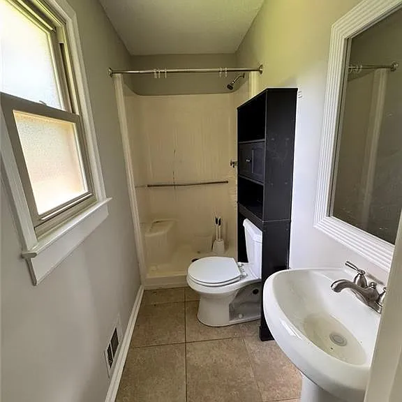 803 Santa Fe Trl — Photo 17