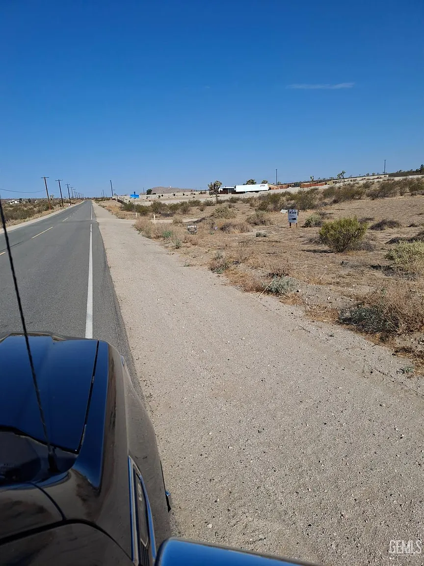 20317 E Ave E #J photo 1