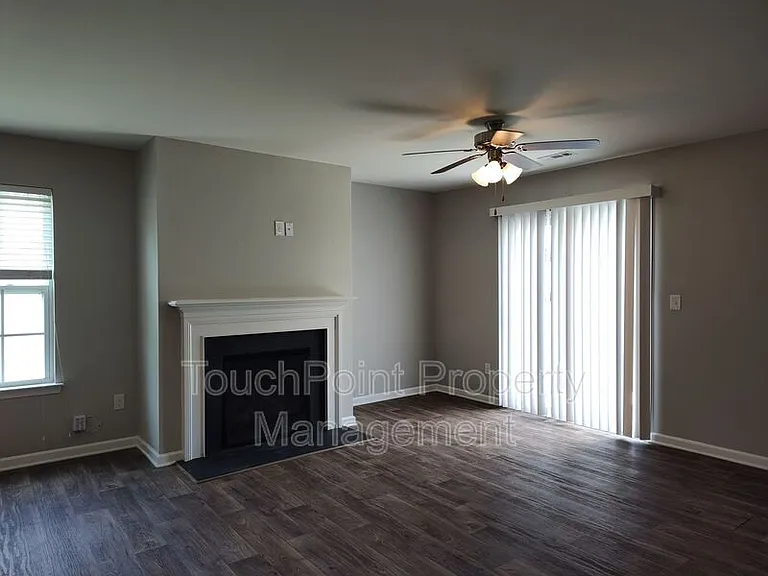 6731 Broad Valley Ct — Photo 8