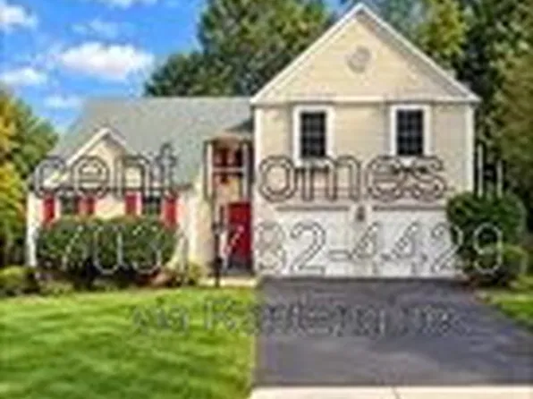 4354 Chambord Ln, Woodbridge, VA 22192