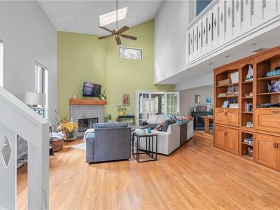 2221 Sunvista Dr, Virginia Beach, VA, 23455