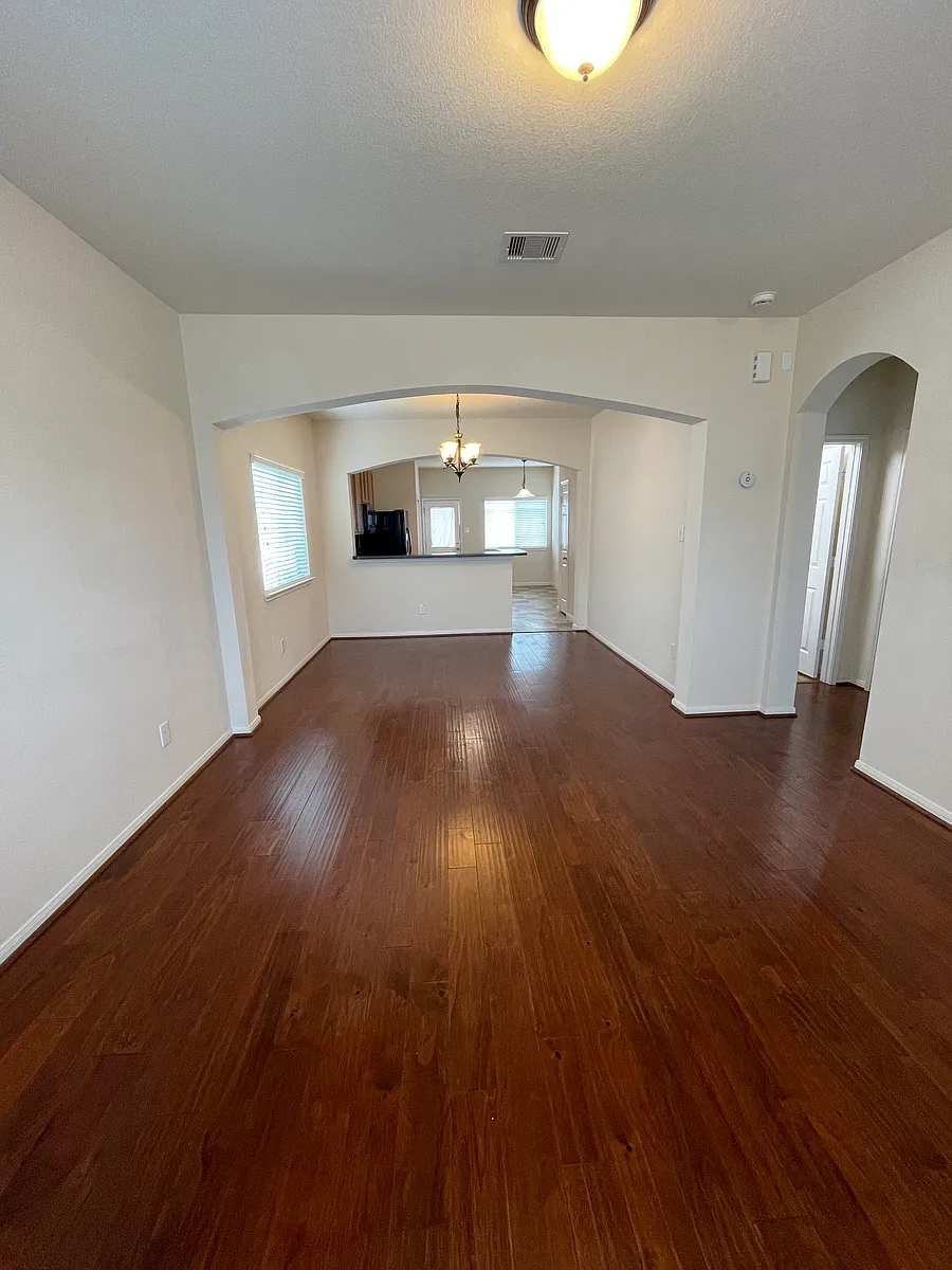 Building Photo - 4071 Mossy Place Ln