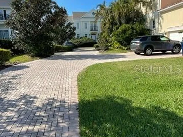 70 Ladoga Ave, Tampa, FL 33606