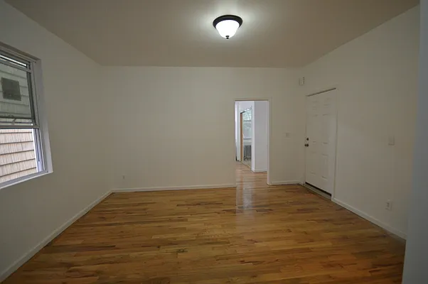 Rented by Brick&Mortar | media 14
