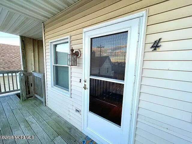113 Lincoln Ave #4 — Photo 7