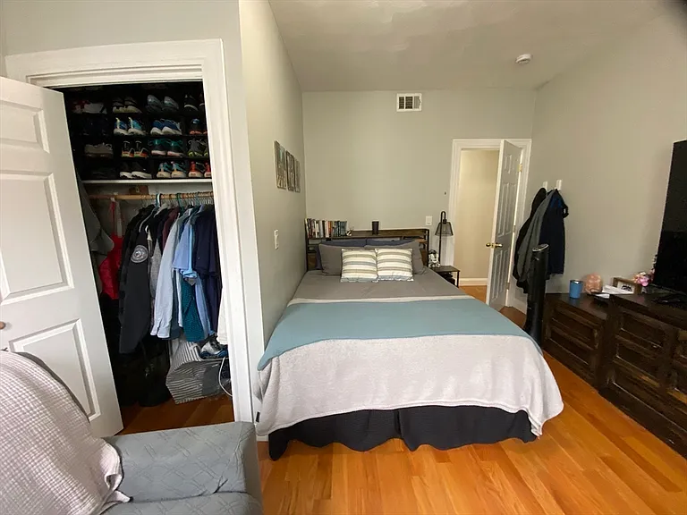 13 Hendry St #3 — Photo 8