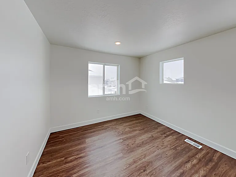 2388 E Frontier St — Photo 22