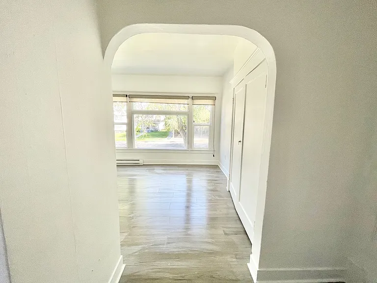 1411 W 9th Ave #A — Photo 6