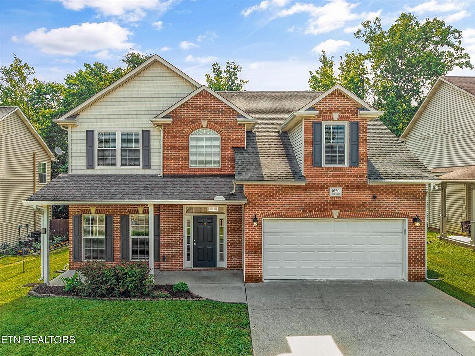 1st image of 1620 Spring Oak Ln
