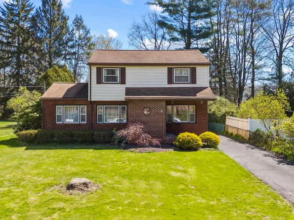 6 Pleasant Ct, Binghamton, NY 13905