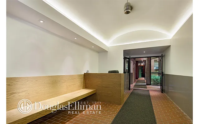 Rented by Douglas Elliman | media 31