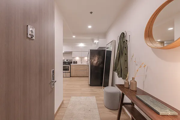 Sold by E Realty International Corp | media 9