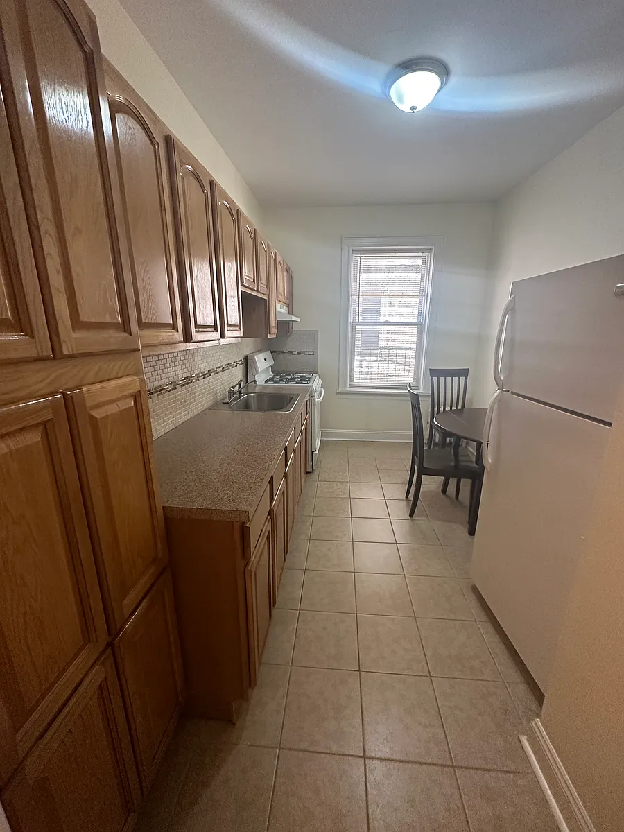 Building Photo - 160 Avenue C #B1