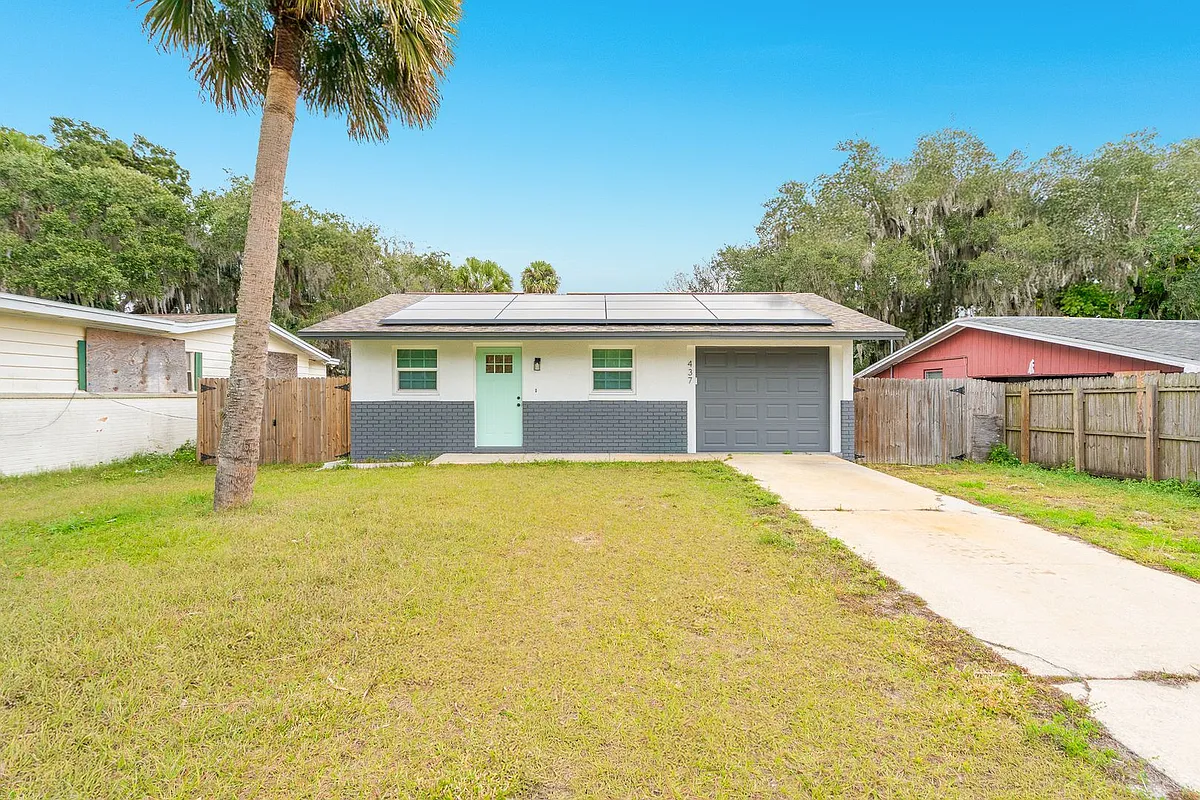 Building Photo - 437 Perdita St